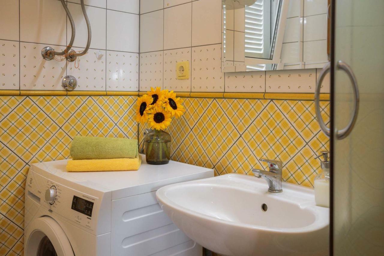 Otium Apartamento Kaštela Exterior foto