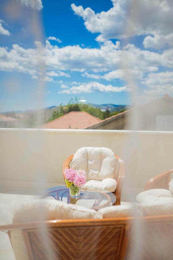 Otium Apartamento Kaštela Exterior foto