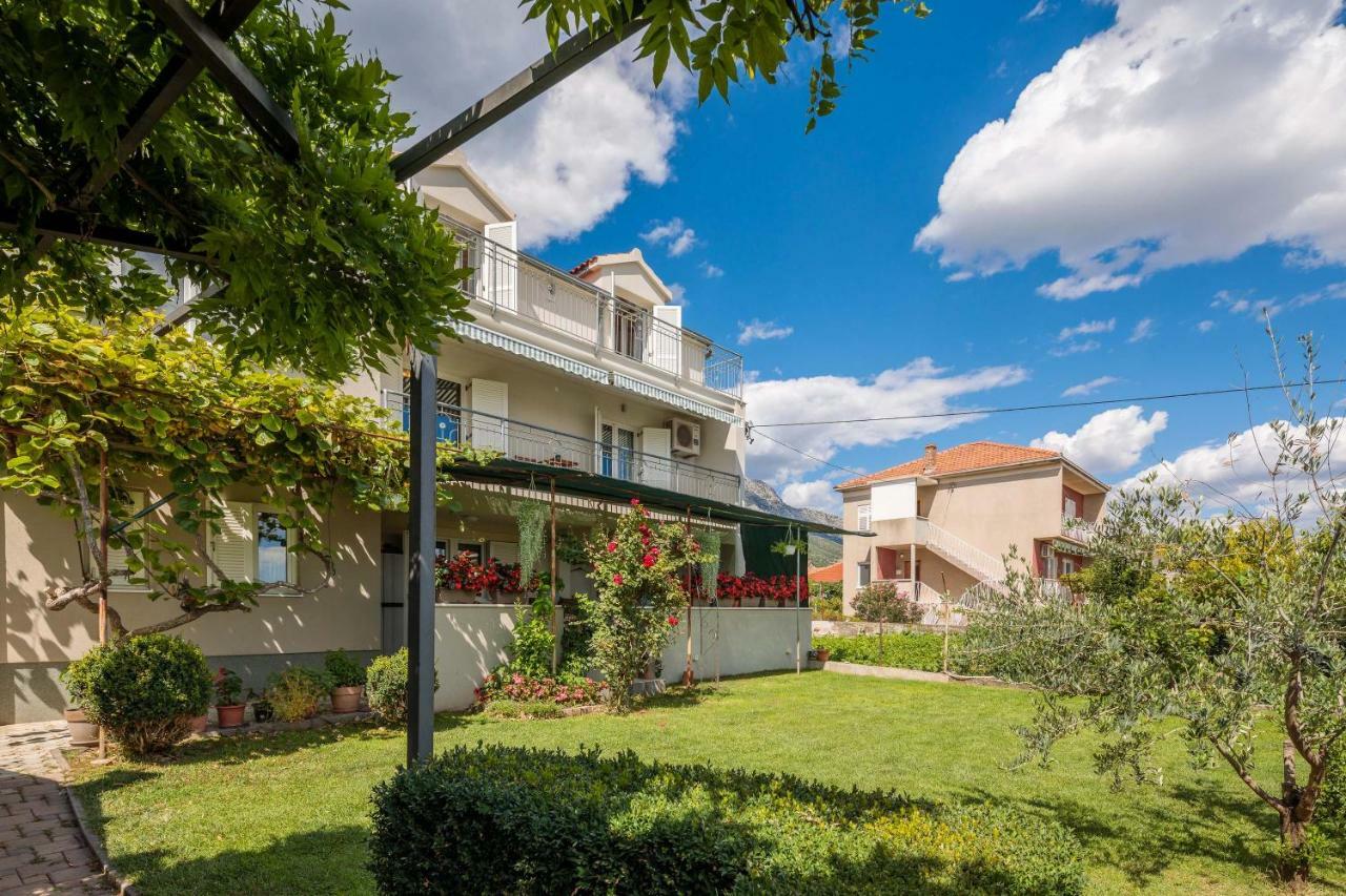 Otium Apartamento Kaštela Exterior foto