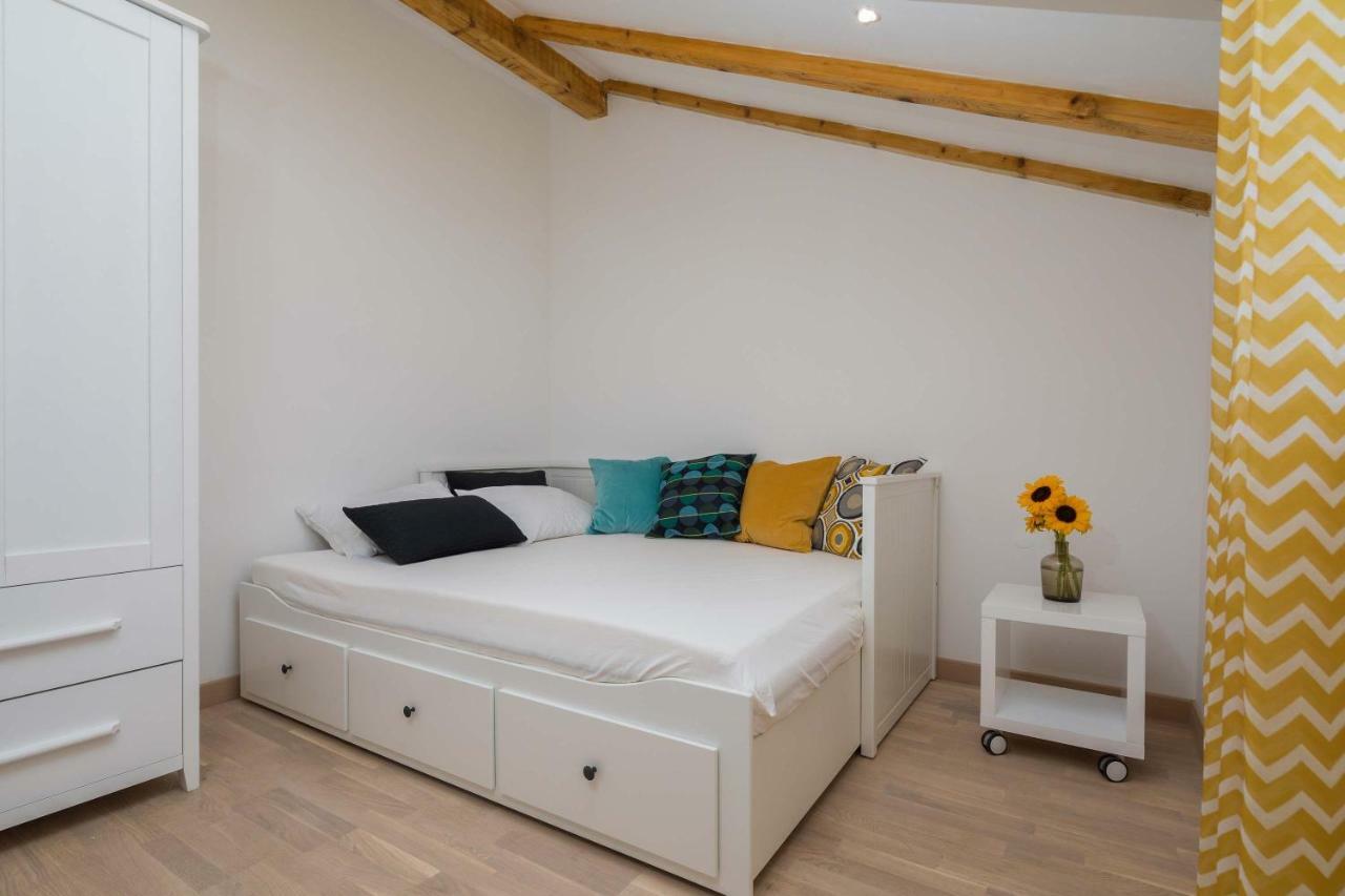 Otium Apartamento Kaštela Exterior foto