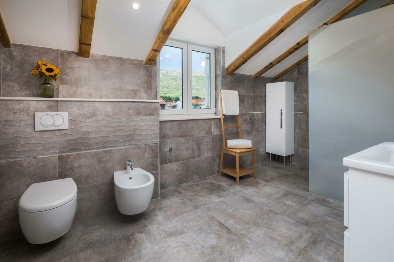Otium Apartamento Kaštela Exterior foto